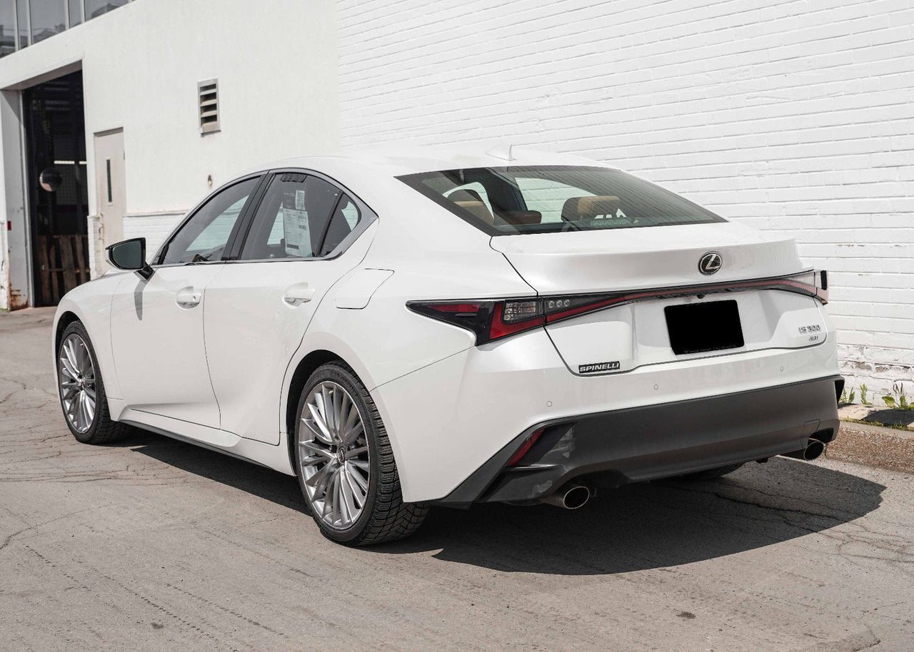 2022 Lexus IS 300 **LUXURY AWD**