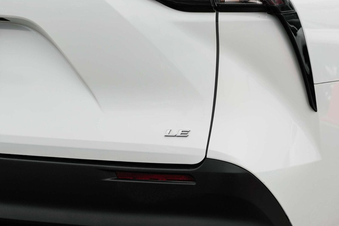 2025 Toyota Sienna LE AWD HYBRID