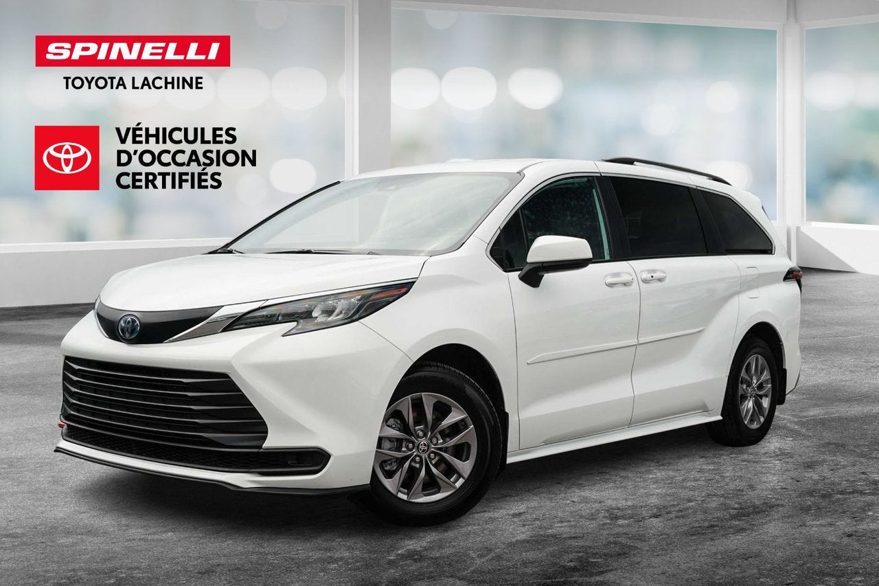 2025 Toyota Sienna LE AWD HYBRID
