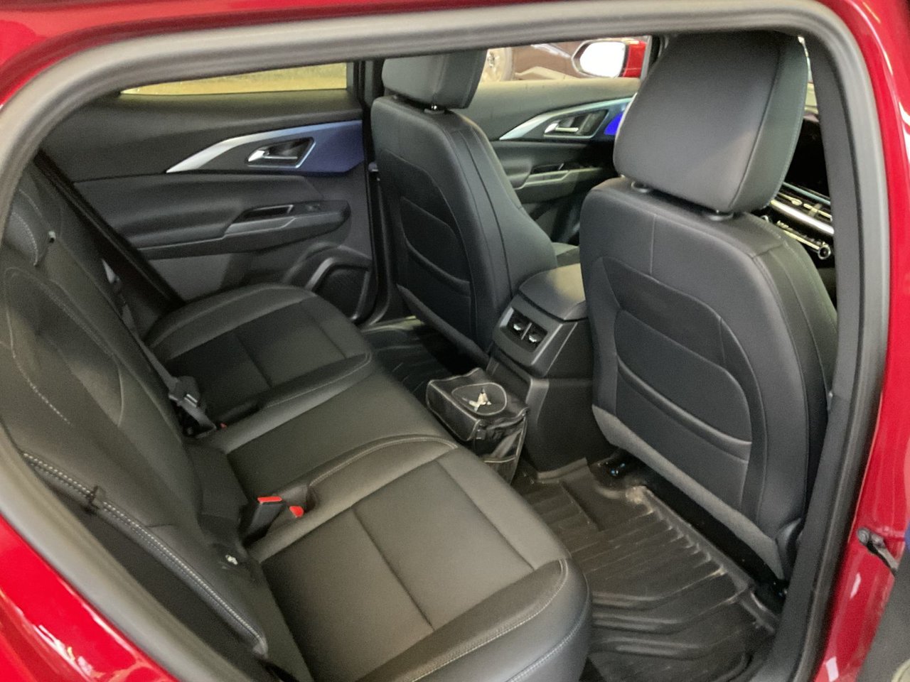 2025 Chevrolet Equinox EV 2LT