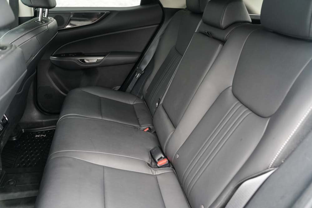 2024 Lexus NX 350h 350h SIGNATURE HYBRIDE AWD BAS KM CARPLAY CUIR