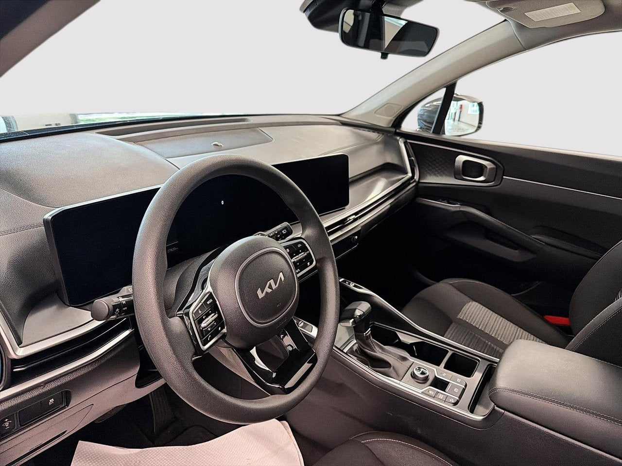 2024 Kia Sorento LX