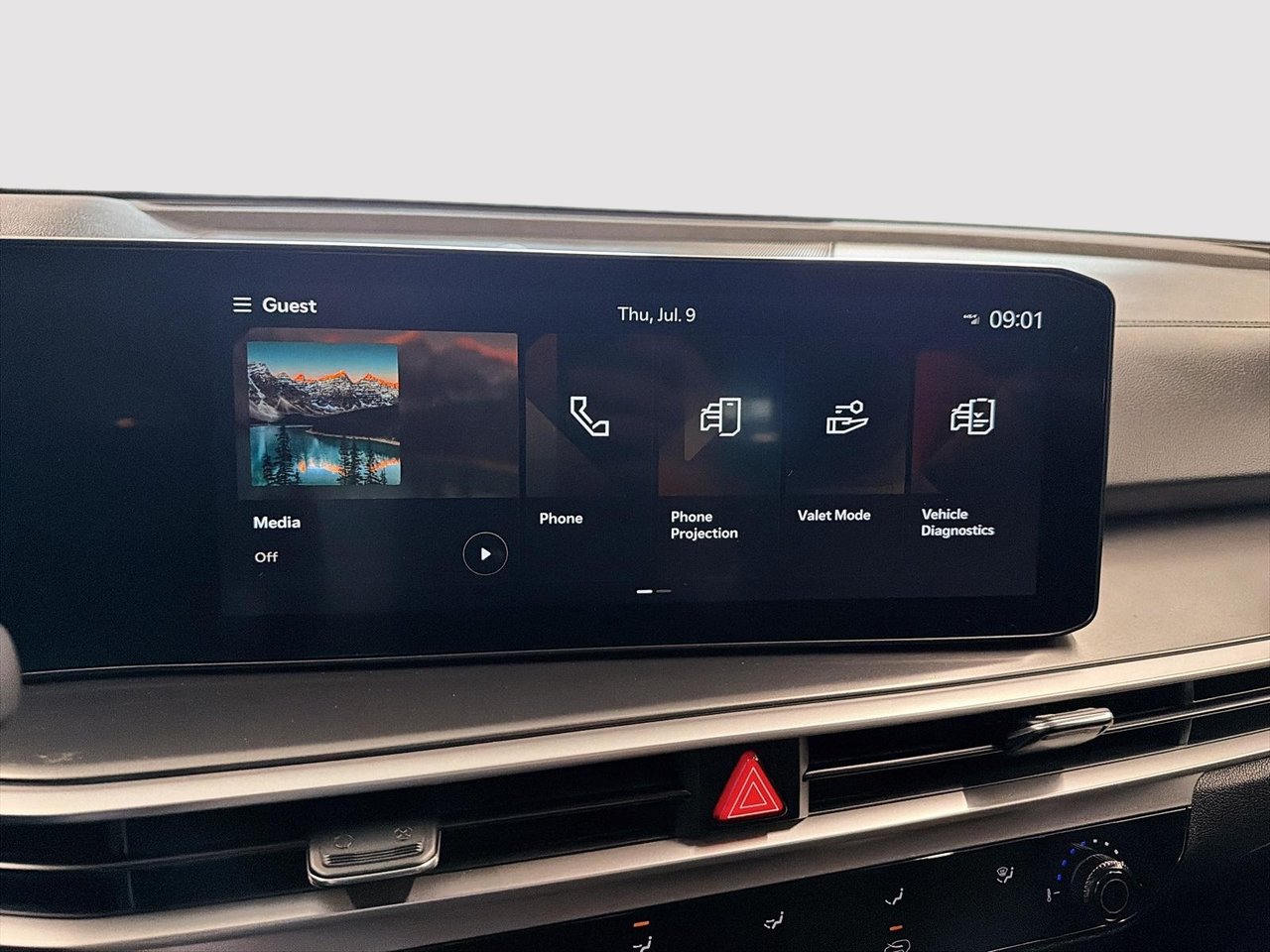 2024 Kia Sorento LX