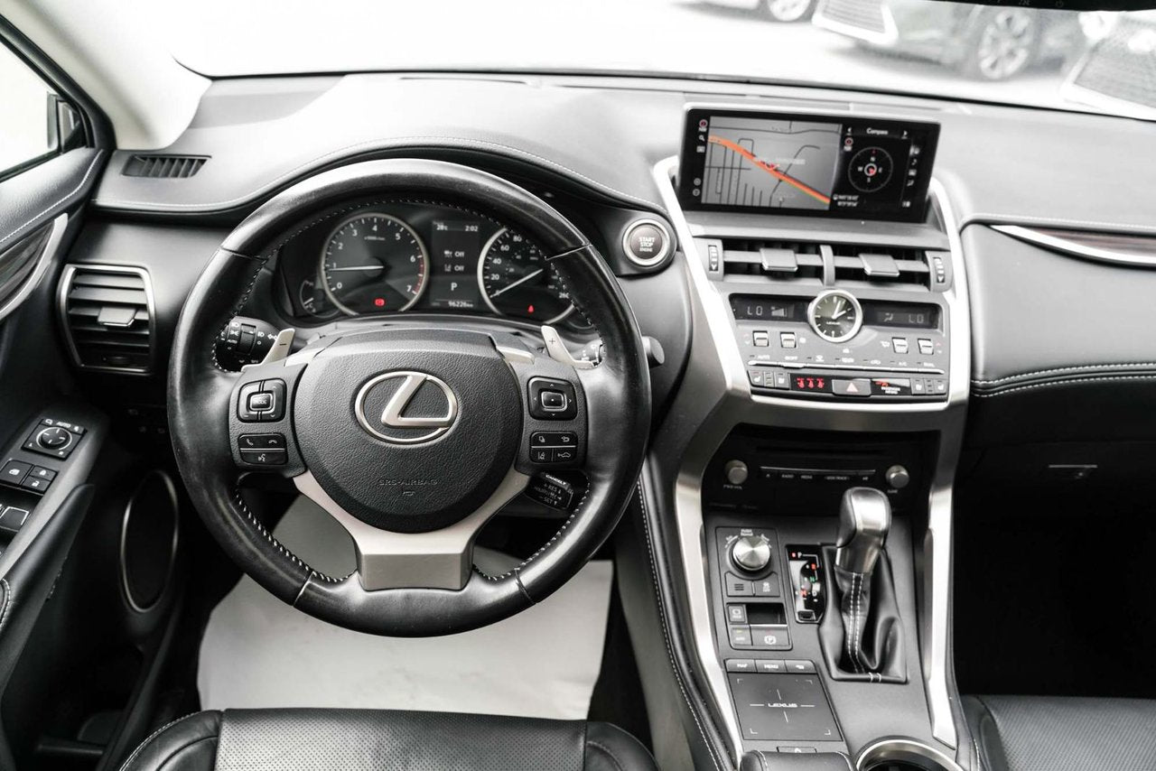 2020 Lexus NX 300 EXECUTIVE AWD BAS KM NAVI CUIR TOIT CARPLAY