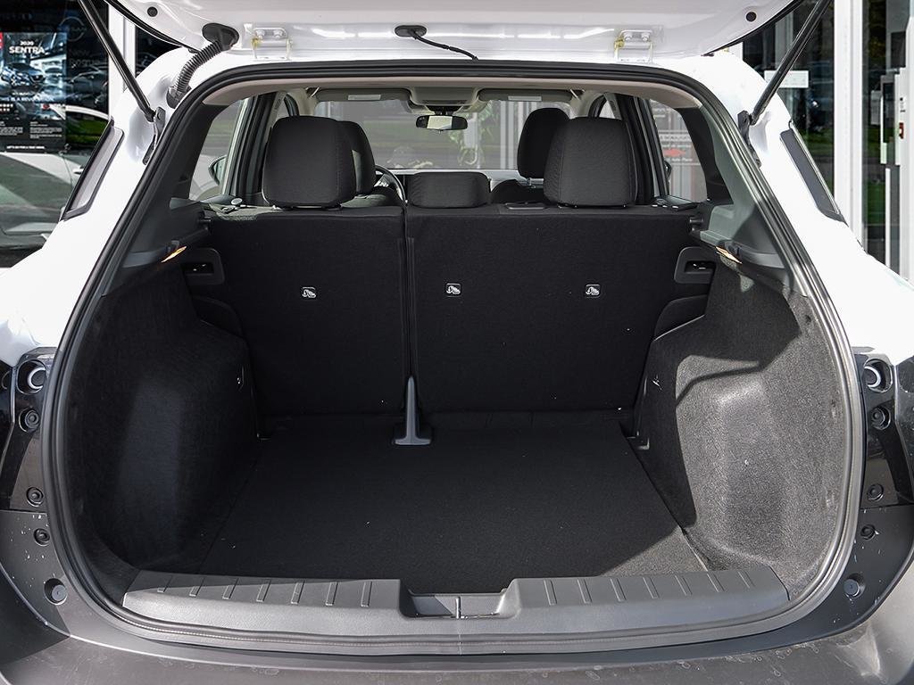 2026 Nissan Kicks S FWD