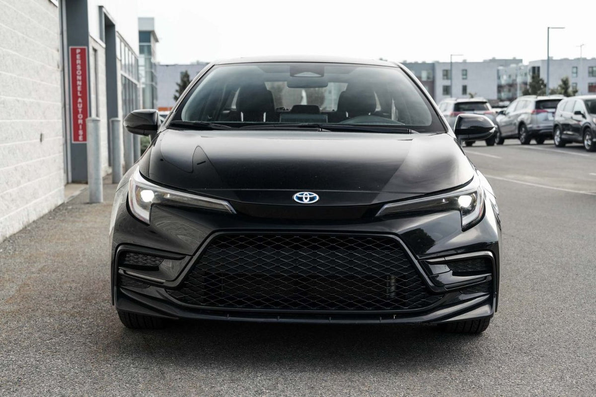 2024 Toyota Corolla SE PACKAGE HYBRID