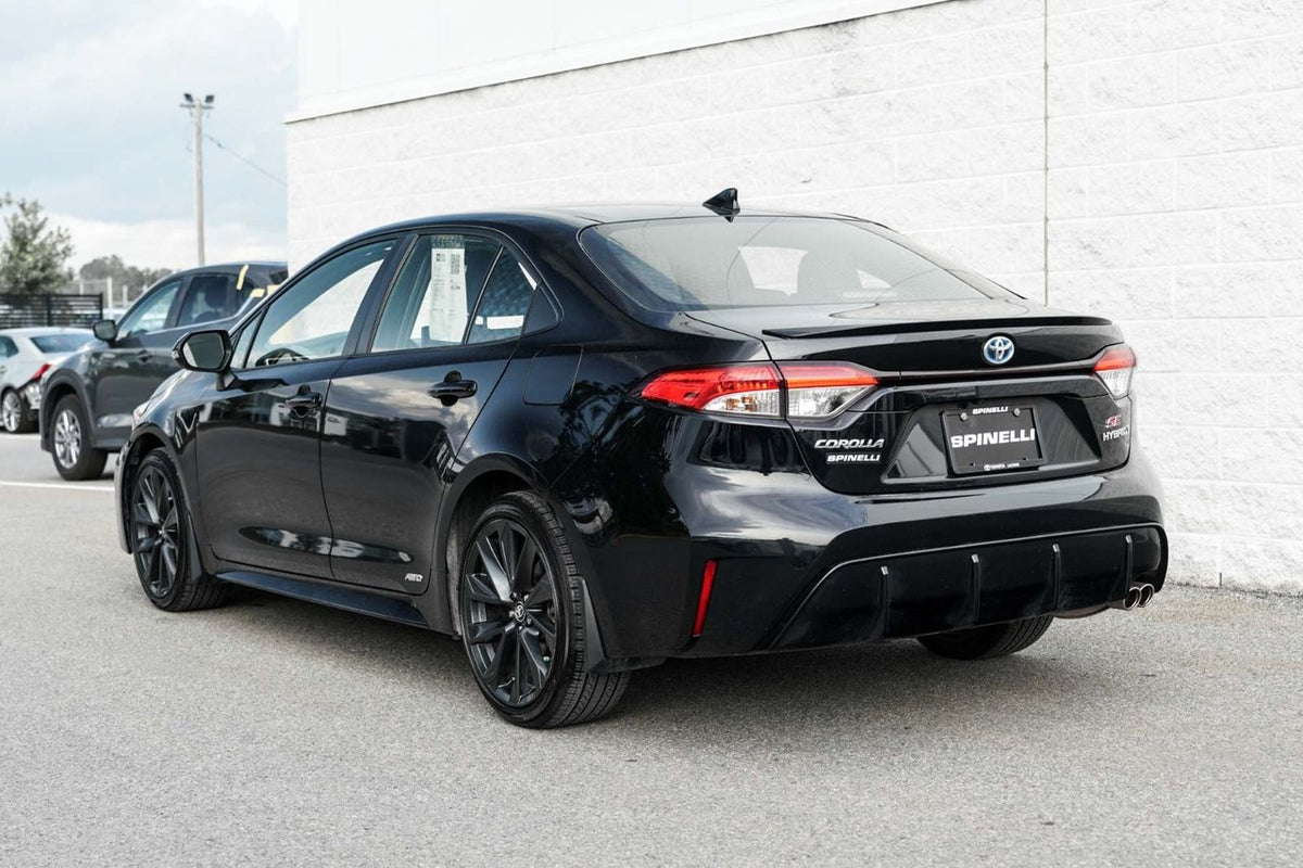 2024 Toyota Corolla SE PACKAGE HYBRID