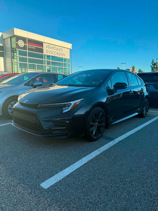2024 Toyota Corolla SE PACKAGE HYBRID