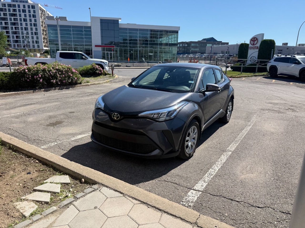 2021 Toyota C-HR LE