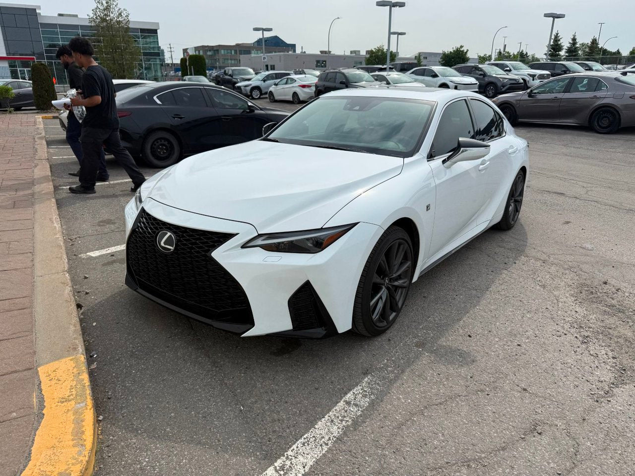2023 Lexus IS 300 **F SPORT 1 AWD**