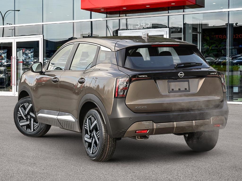 2026 Nissan Kicks SV FWD