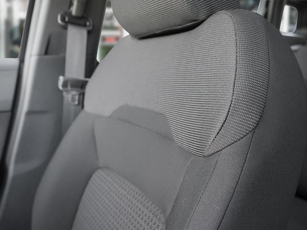 2026 Nissan Kicks S FWD