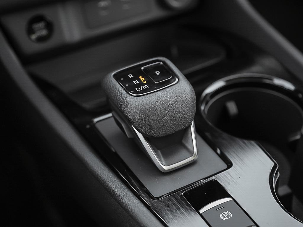 2026 Nissan Rogue AWD Rock Creek