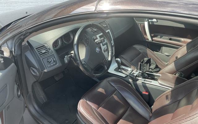 2013 Volvo C70 T5 **BAS KM**LOW KM**RARE**