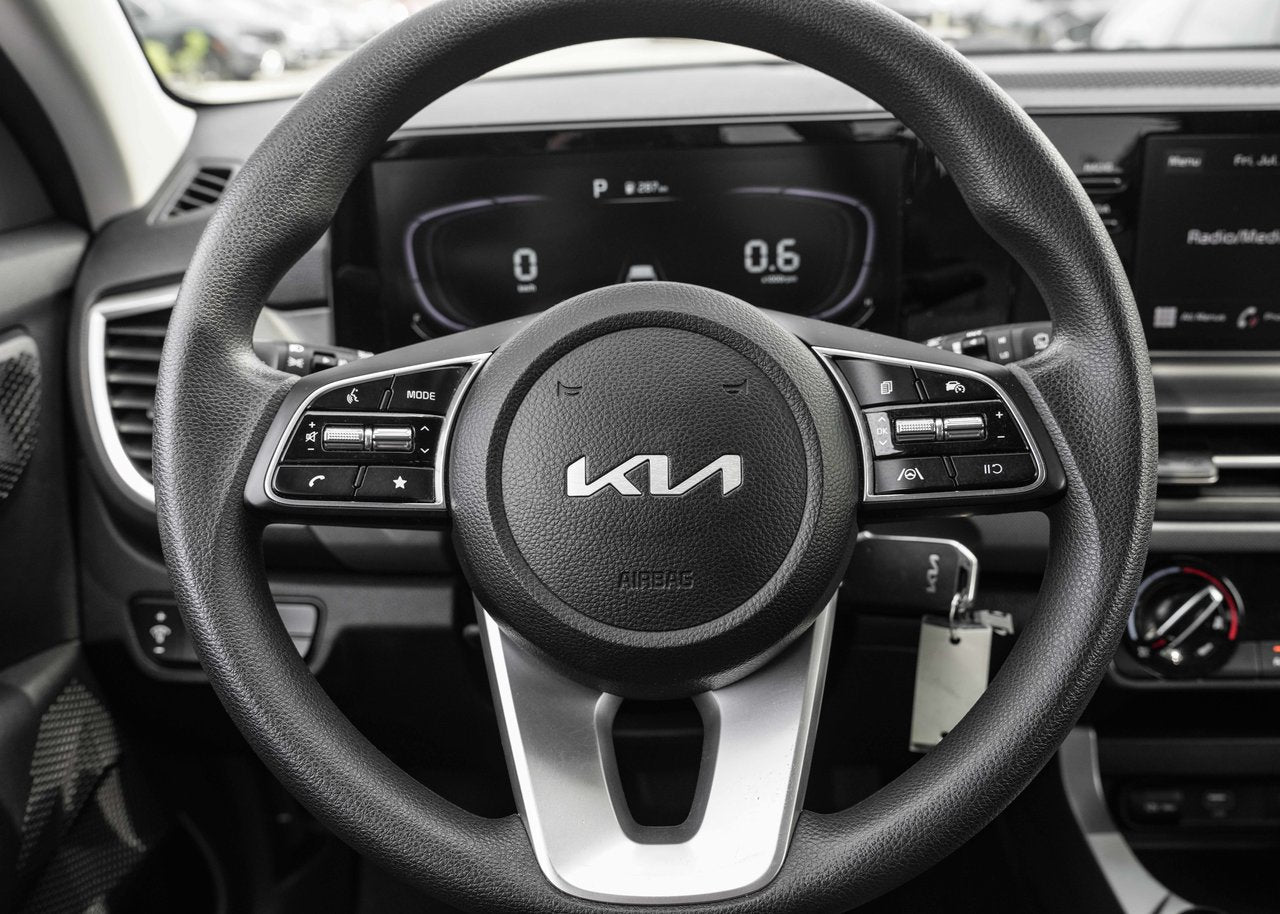 2024 Kia Seltos LX AWD