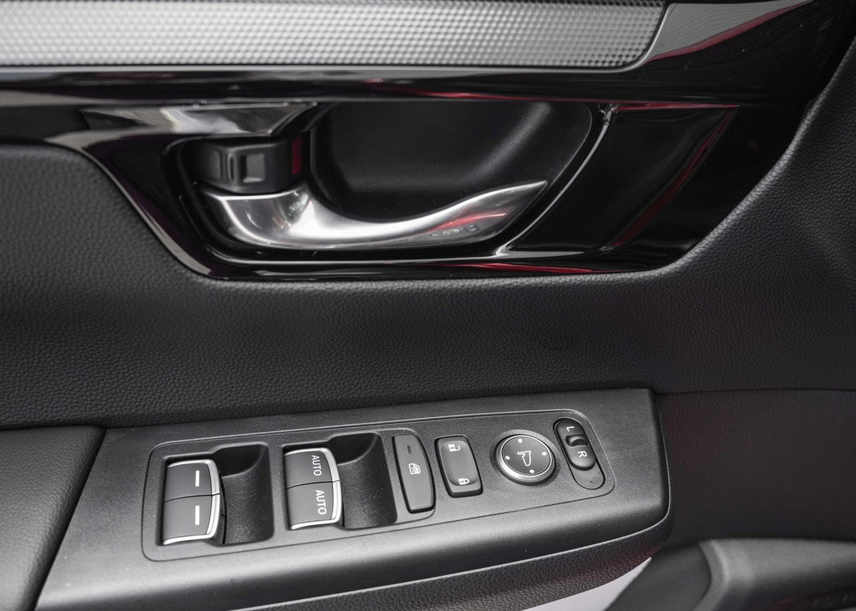 2026 Honda CR-V SPORT AWD; TOIT ANGLES MORT SIEGE+VOLANT CHAUFFANT