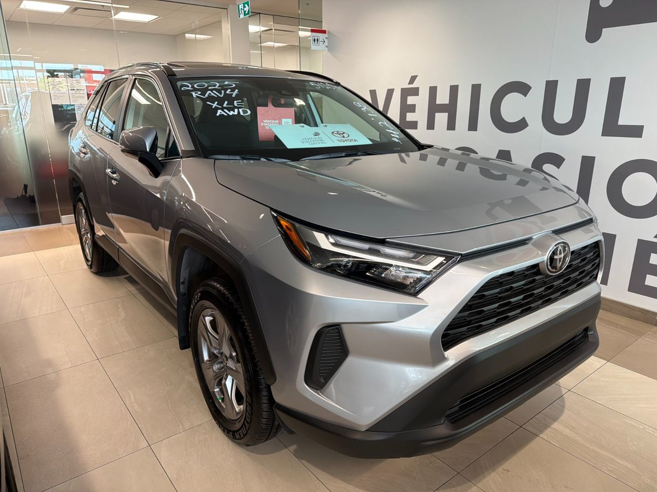 2025 Toyota RAV4 XLE