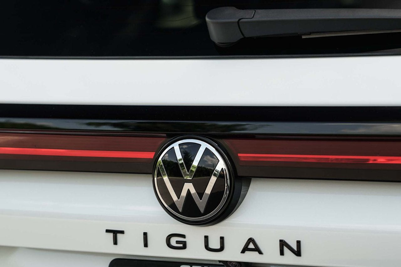 2026 Volkswagen Tiguan Comfortline R-Line Black Edition 4MOTION