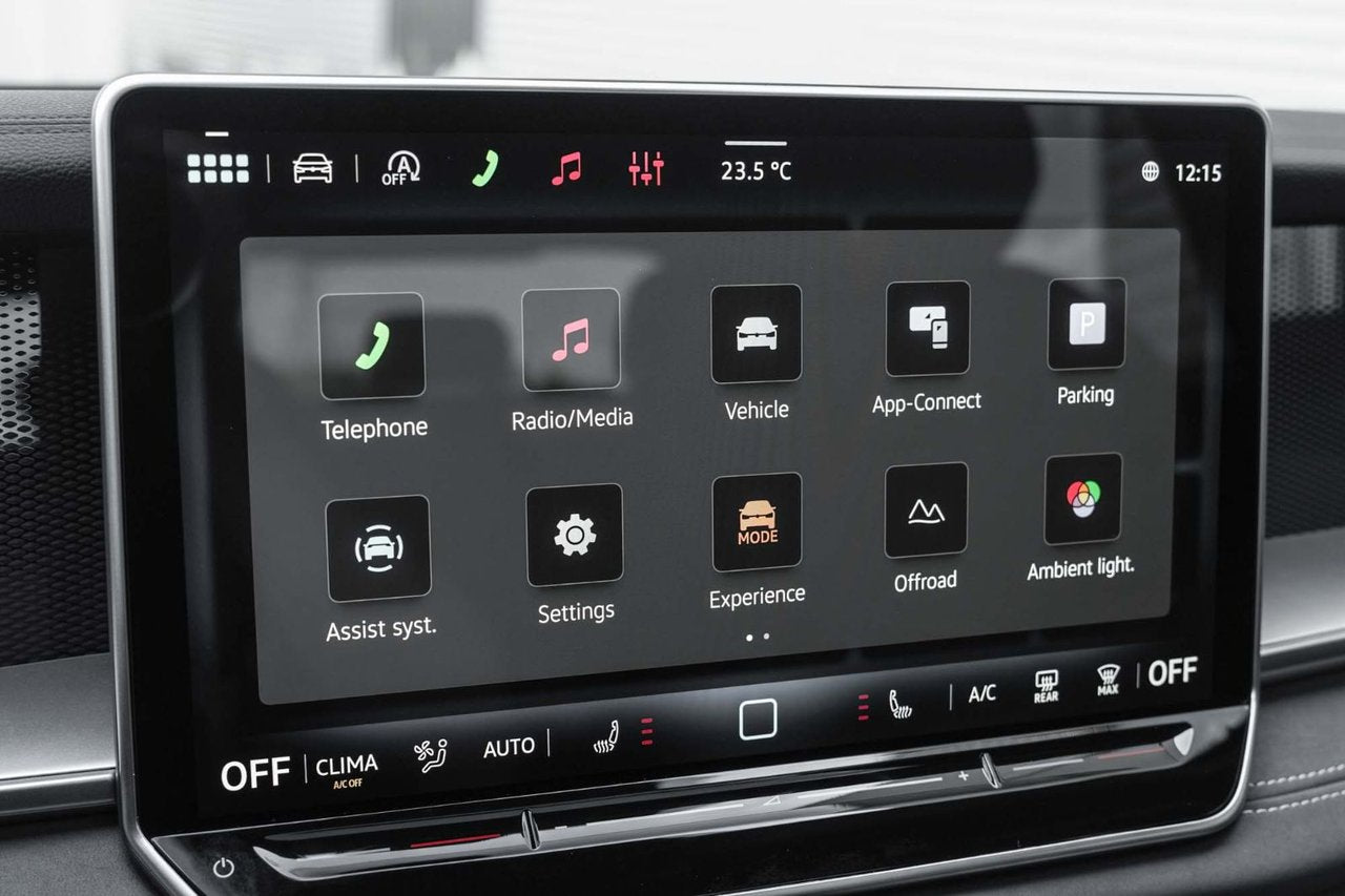 2026 Volkswagen Tiguan Comfortline R-Line Black Edition 4MOTION