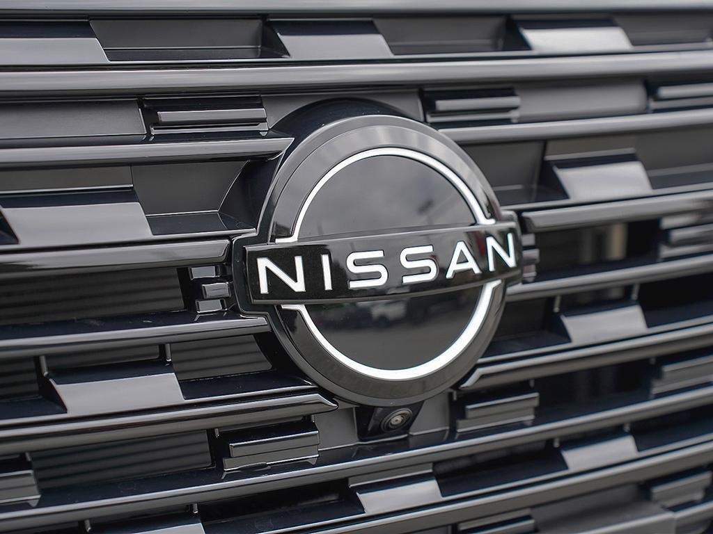 2026 Nissan Rogue AWD SV Dark Armor