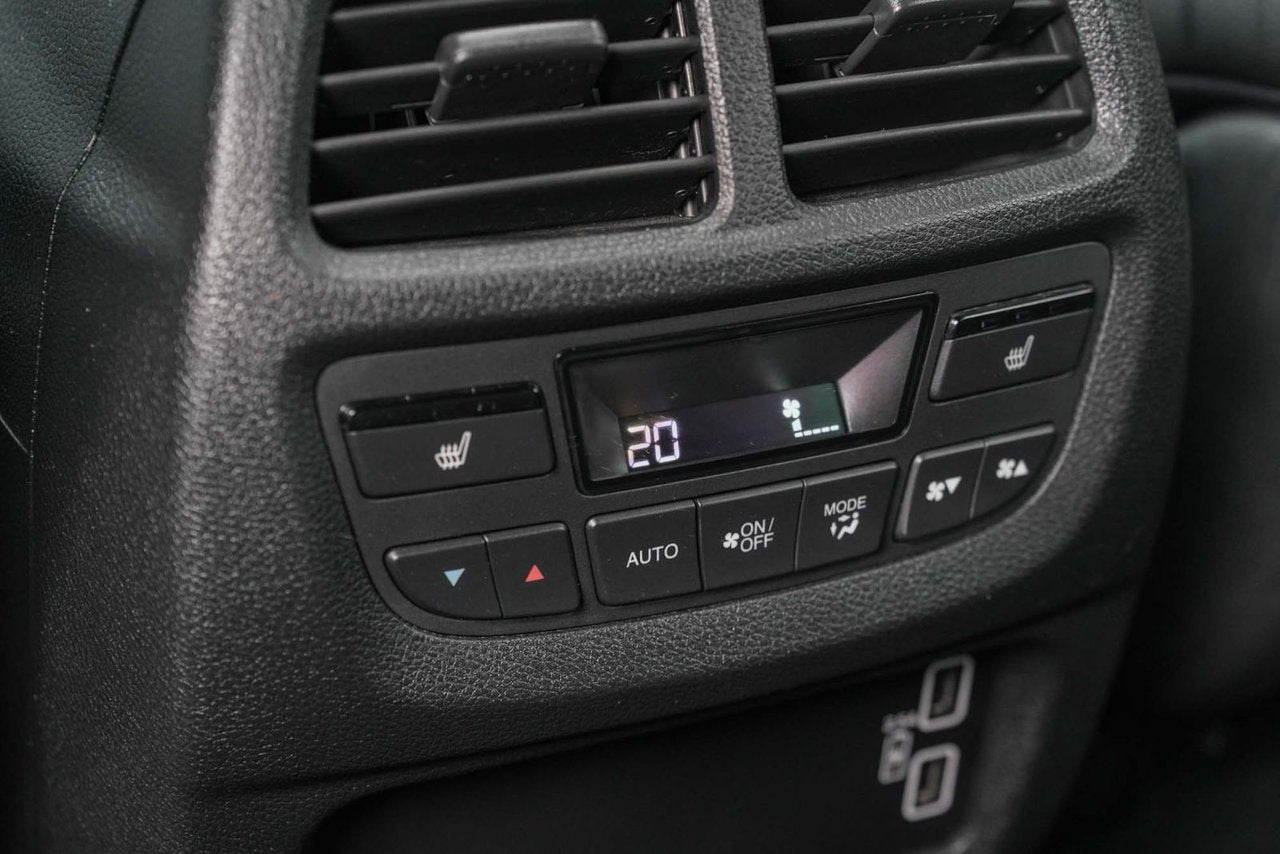 2021 Honda Passport EX-L AWD; CUIR TOIT VOLANT CHAUFFANT *BAS/LOW KM*