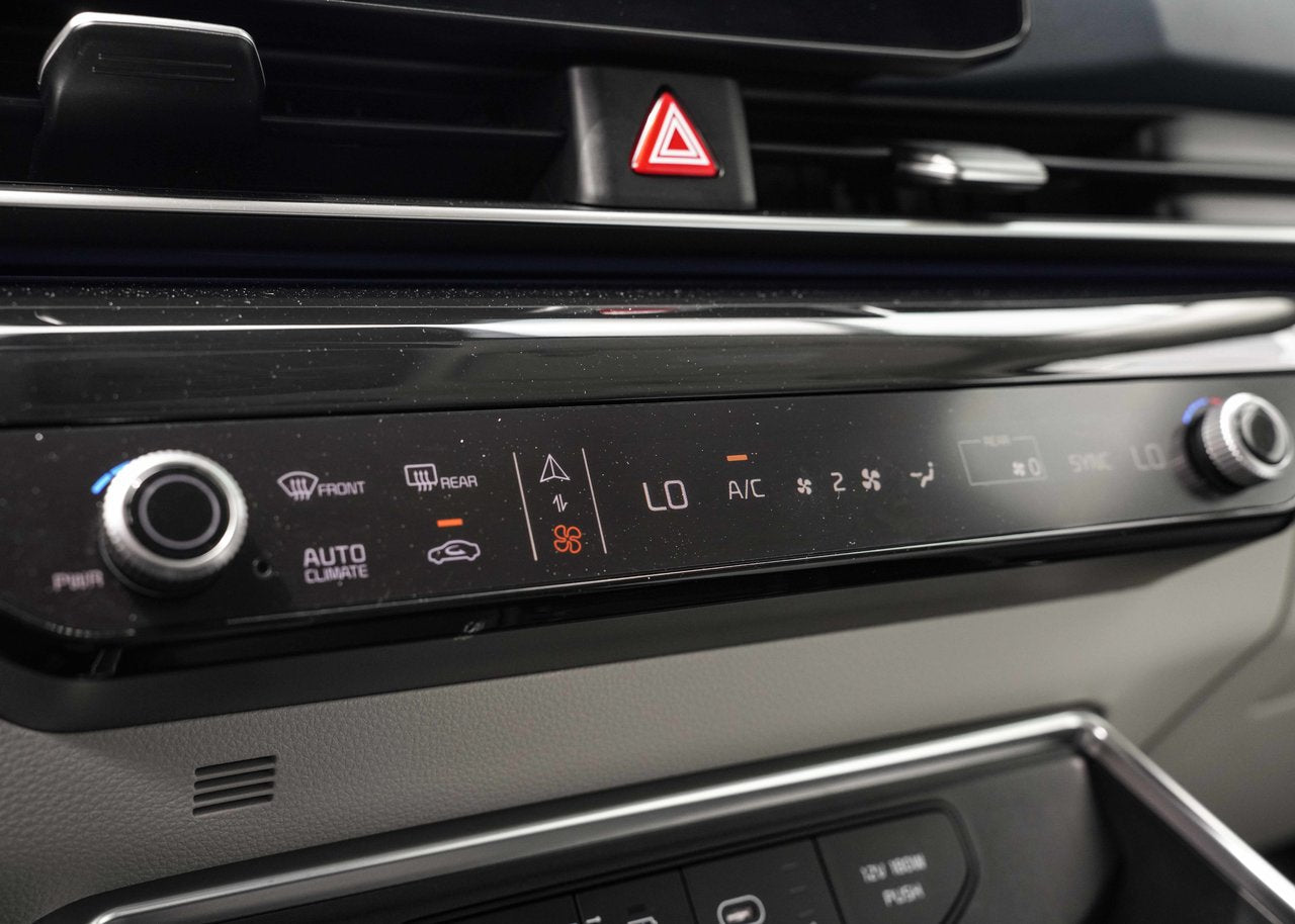 2026 Kia Carnival SX
