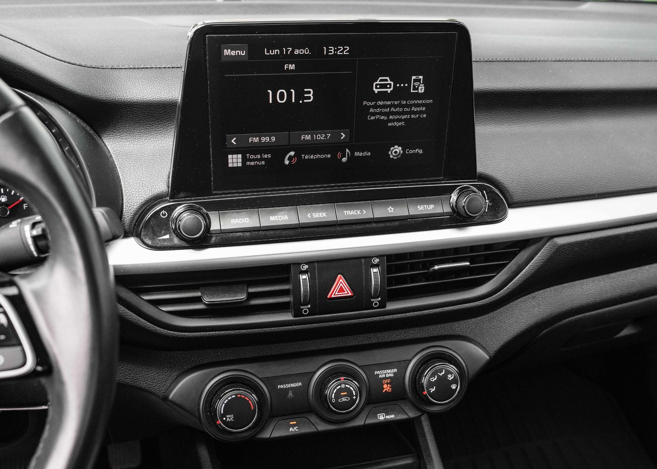 2023 Kia Forte LX