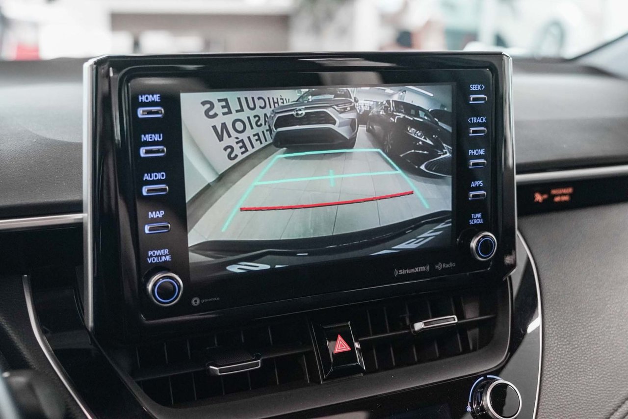 2022 Toyota Corolla SE UPGRADE