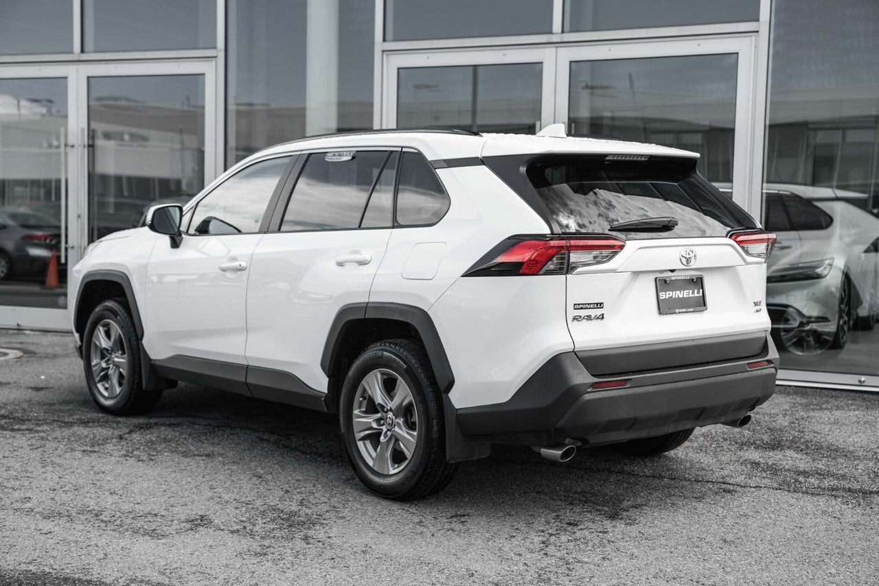 2024 Toyota RAV4 XLE