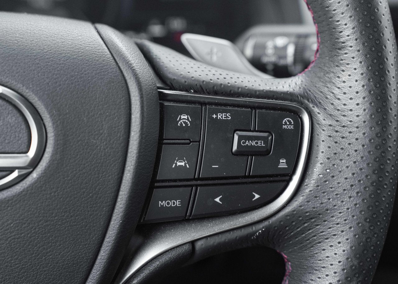2025 Lexus UX 300h DEMO F SPORT 2 AWD CUIR TOIT NAVI