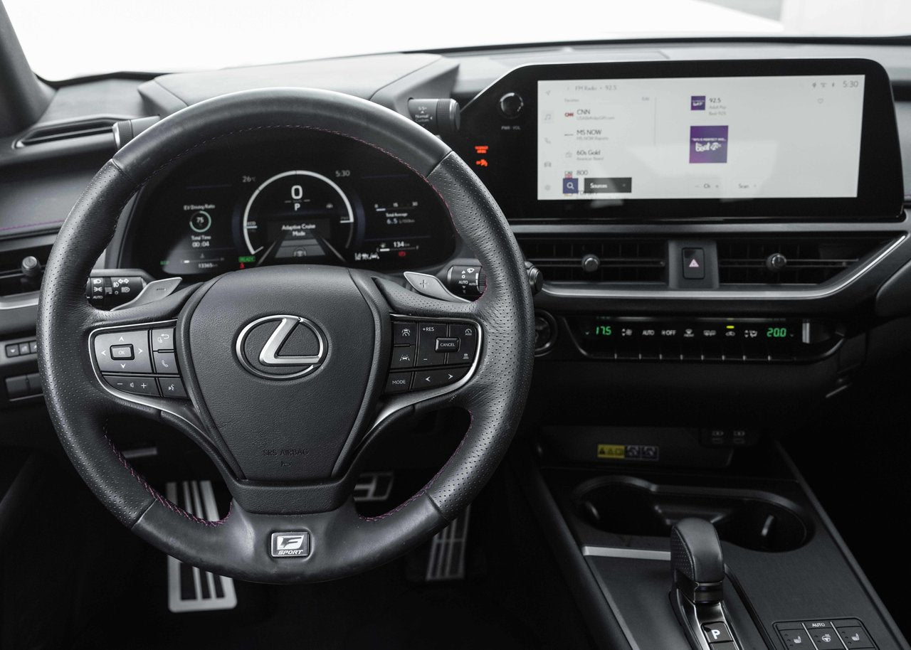2025 Lexus UX 300h DEMO F SPORT 2 AWD CUIR TOIT NAVI