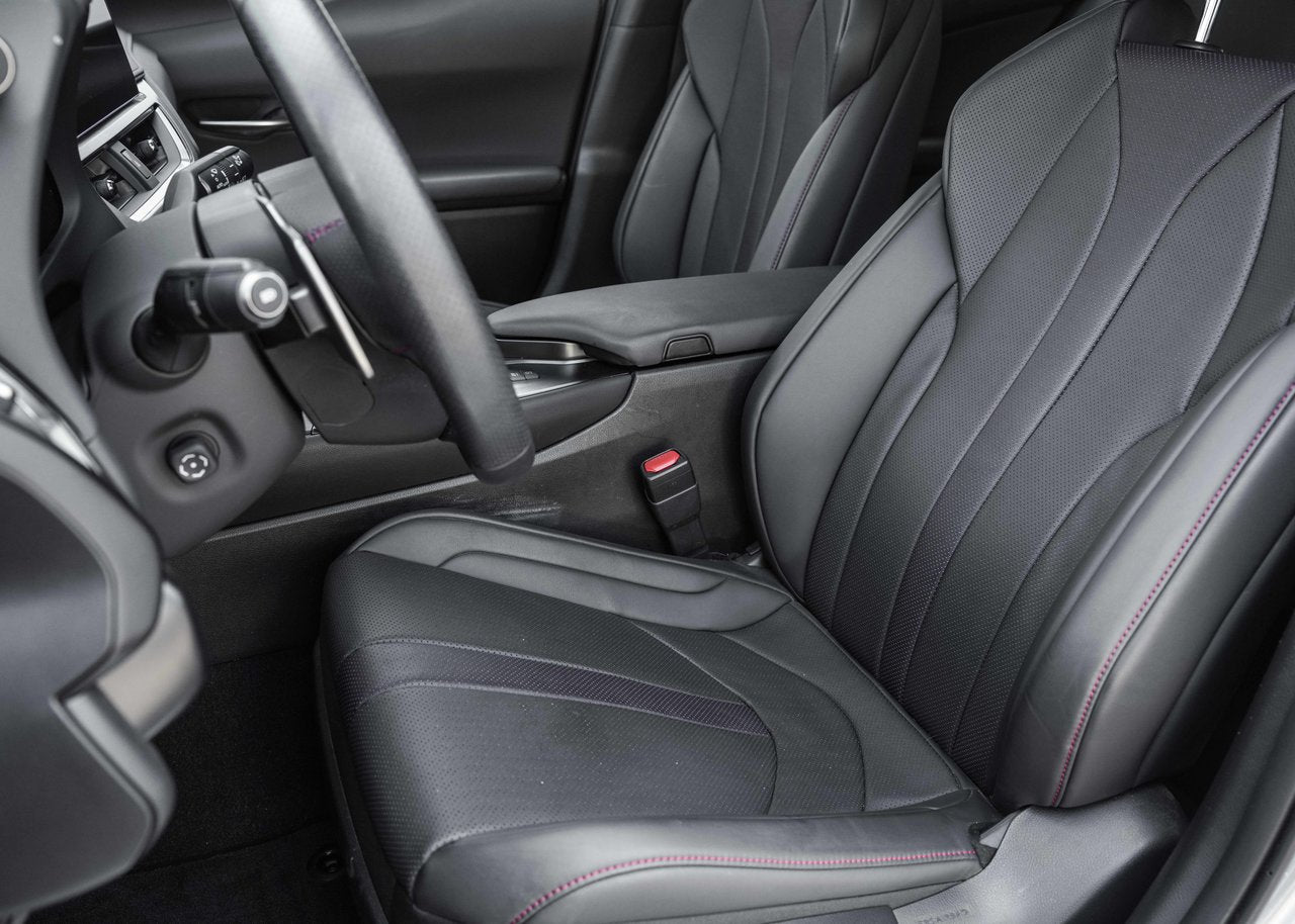 2025 Lexus UX 300h F SPORT 2 AWD CUIR TOIT NAVI