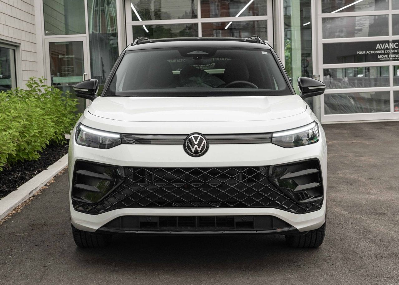2026 Volkswagen Tiguan Comfortline R-Line Black Edition