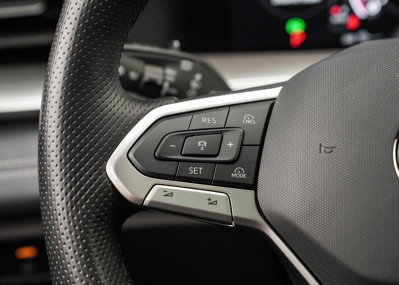 2026 Volkswagen Tiguan Comfortline R-Line Black Edition