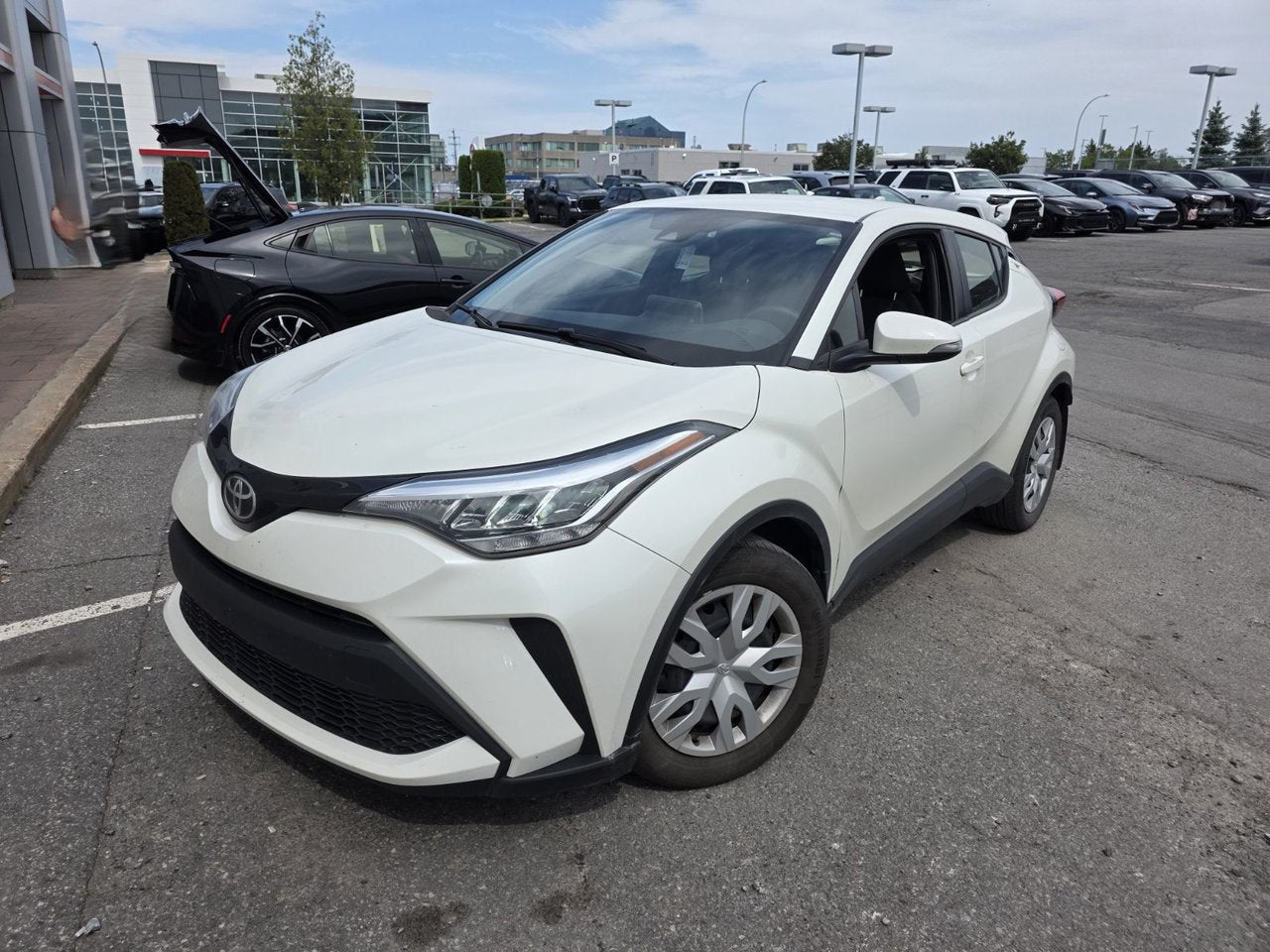 2021 Toyota C-HR LE