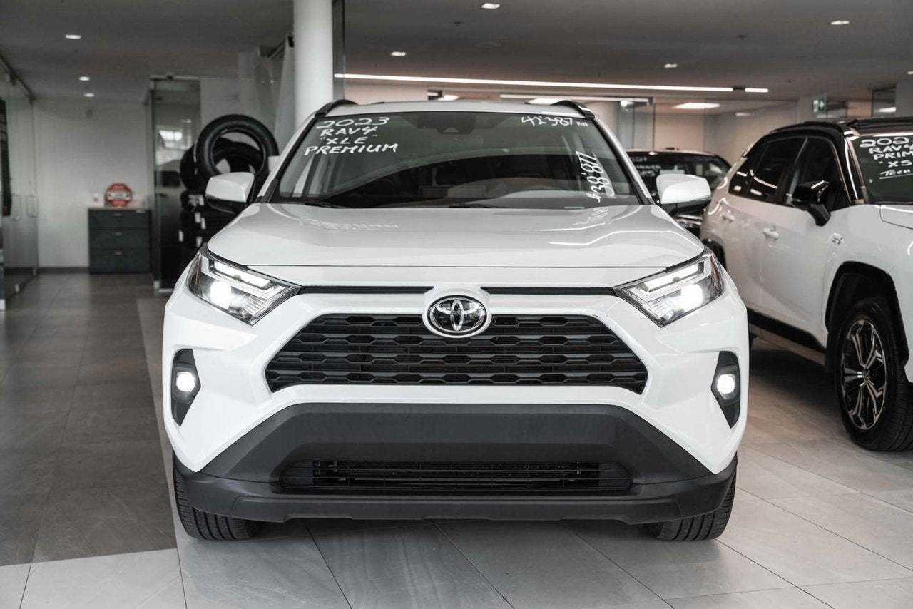 2023 Toyota RAV4 XLE PREMIUM