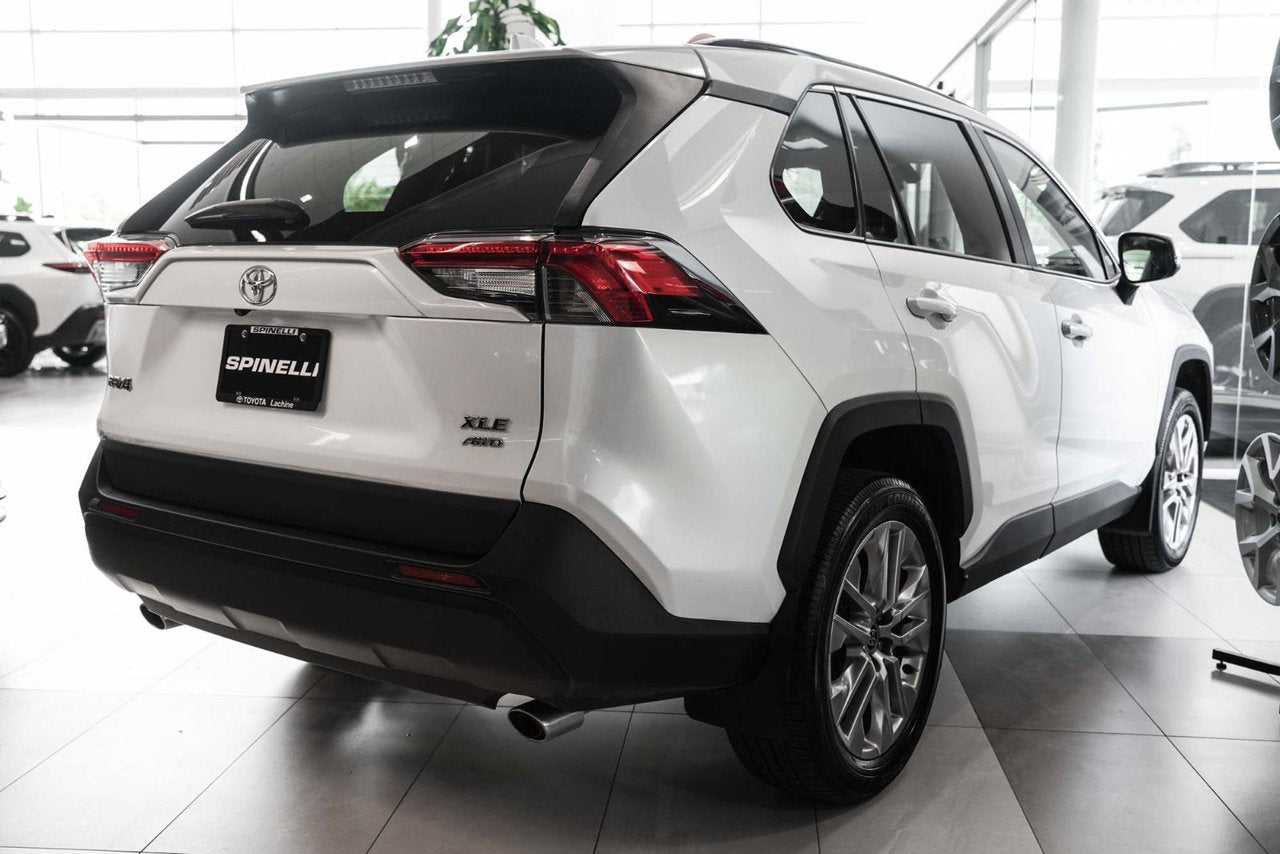 2023 Toyota RAV4 XLE PREMIUM