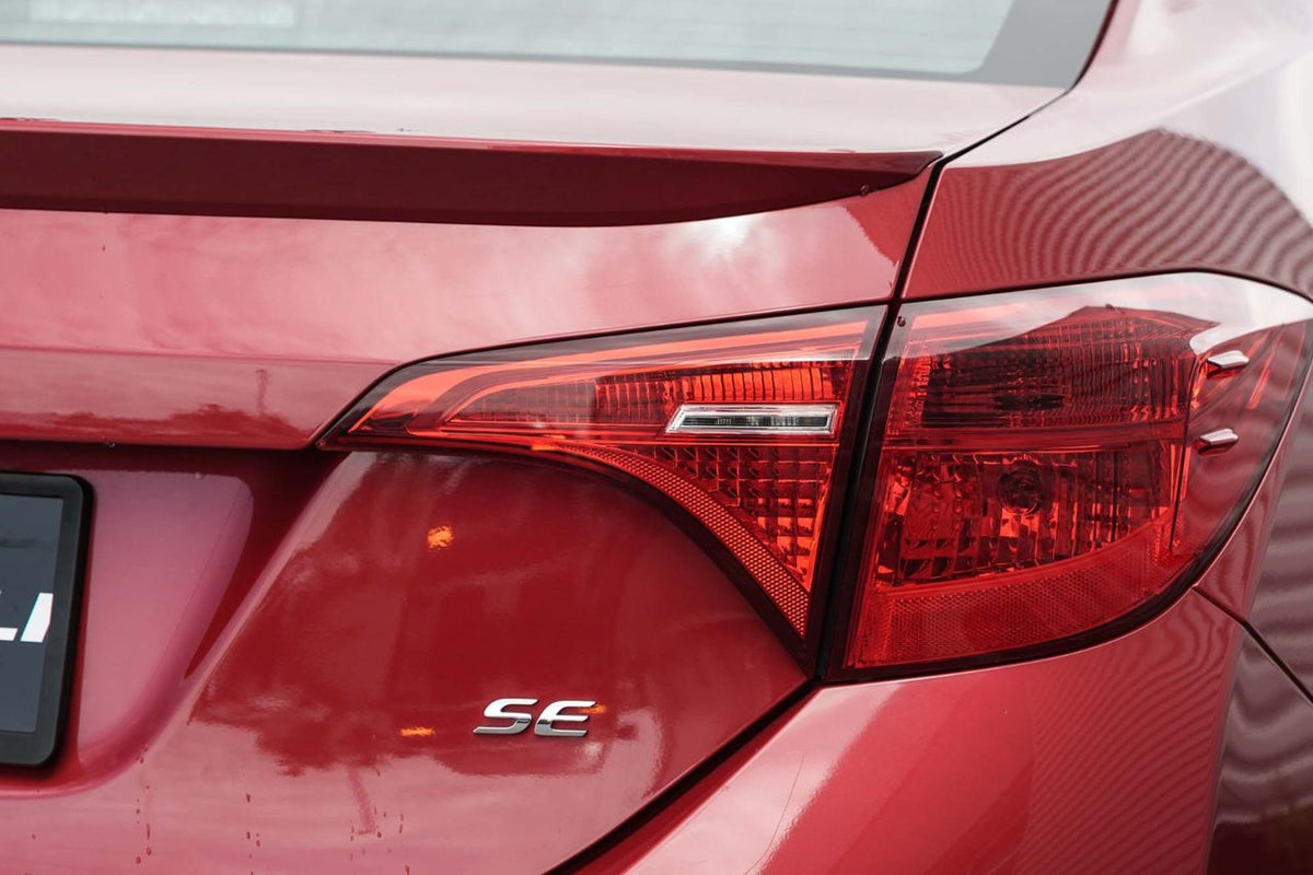 2017 Toyota Corolla SE MANUEL