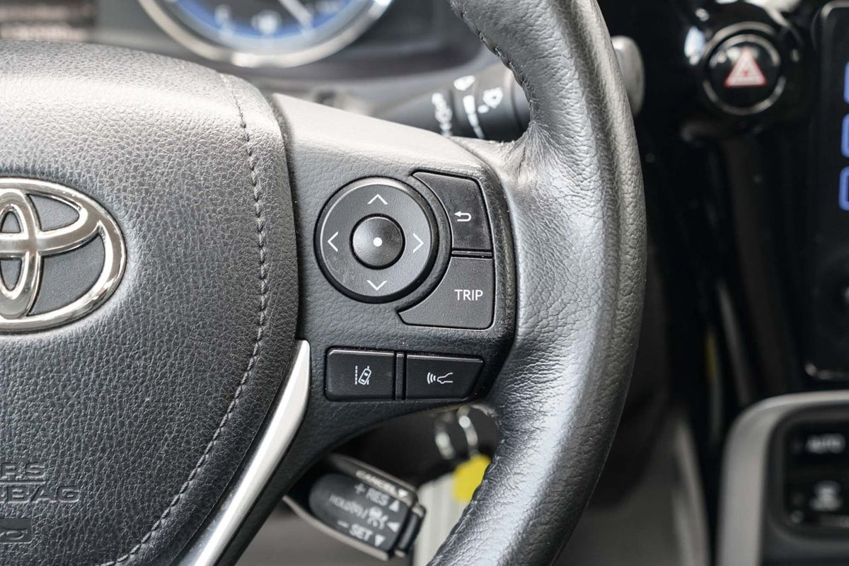 2017 Toyota Corolla SE MANUEL