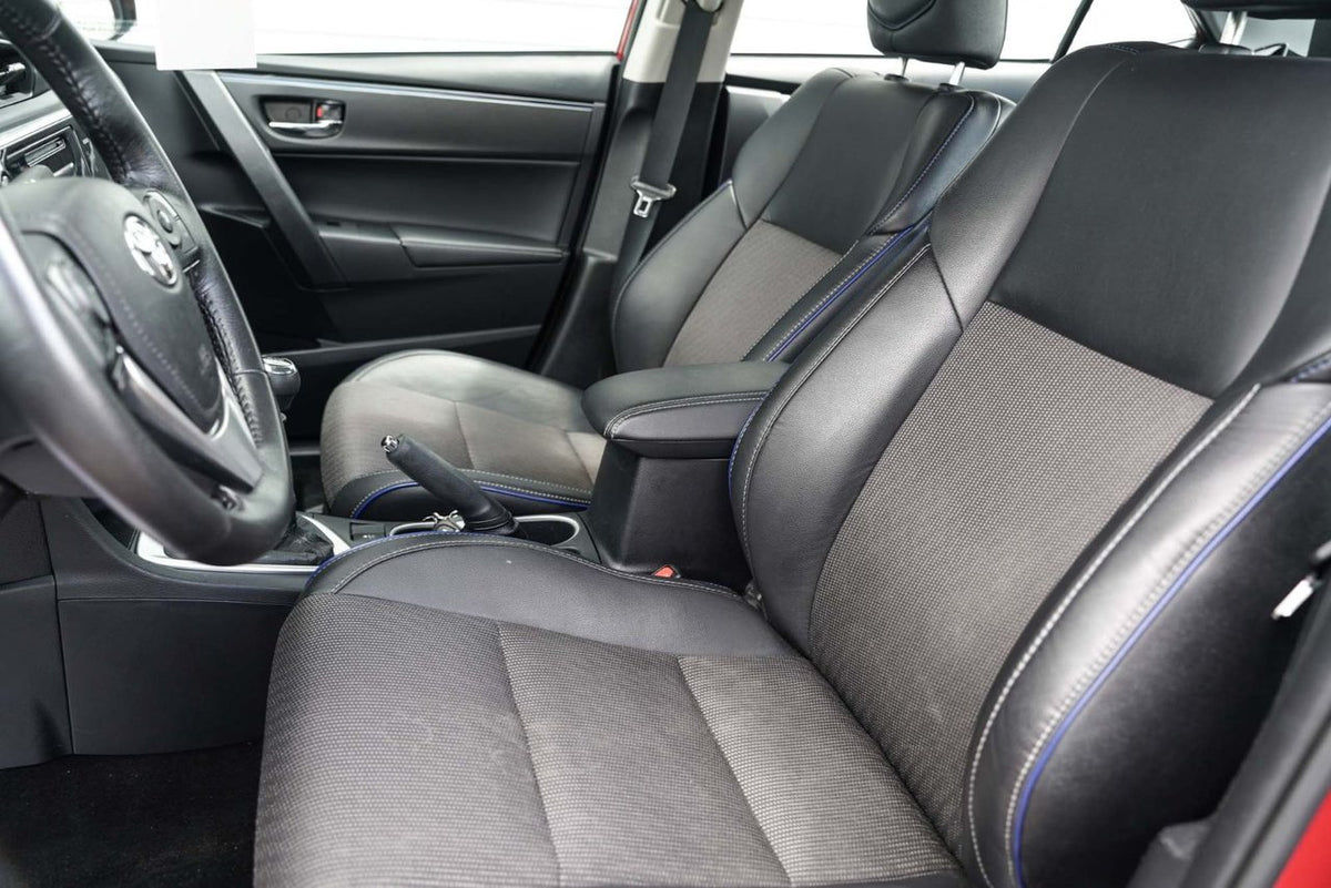 2017 Toyota Corolla SE MANUEL