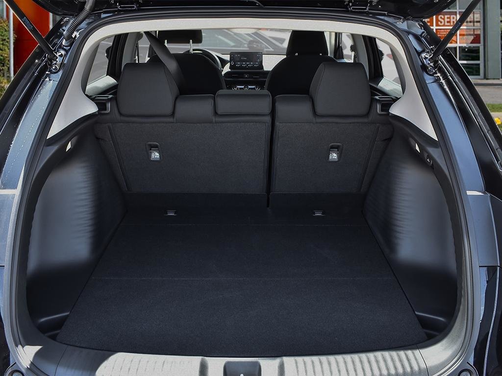 2027 Honda HR-V LX 2WD