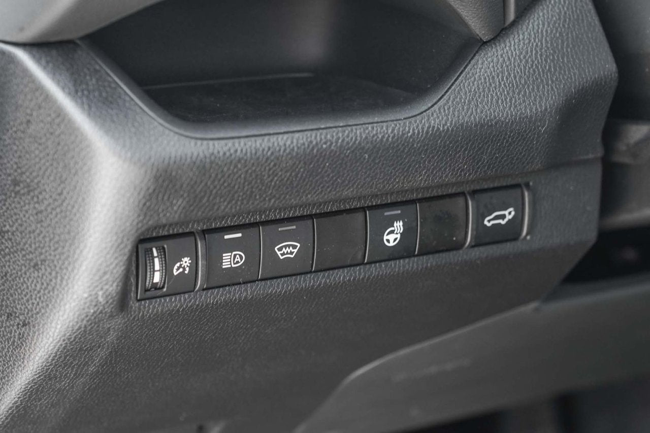 2025 Toyota RAV4 Hybrid XLE PREMIUM
