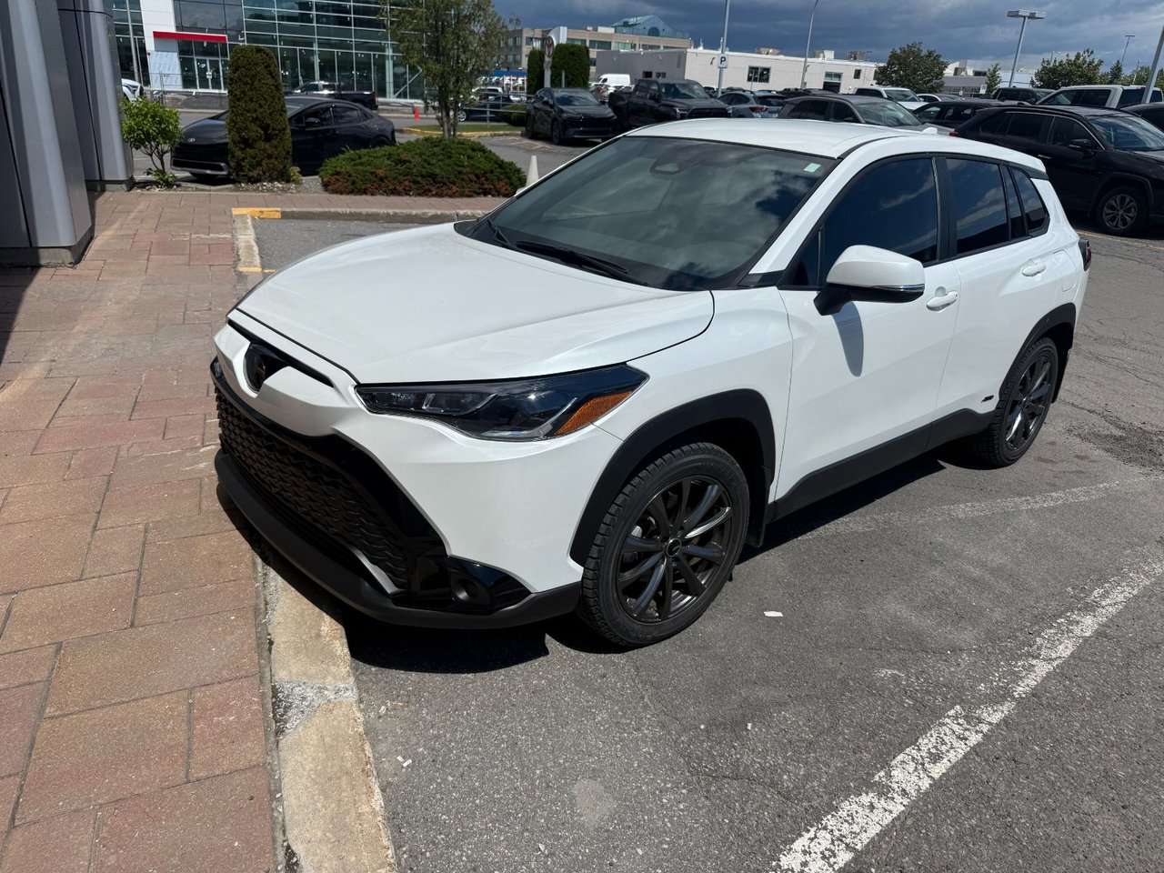 2024 Toyota Corolla Cross SE HYB AWD