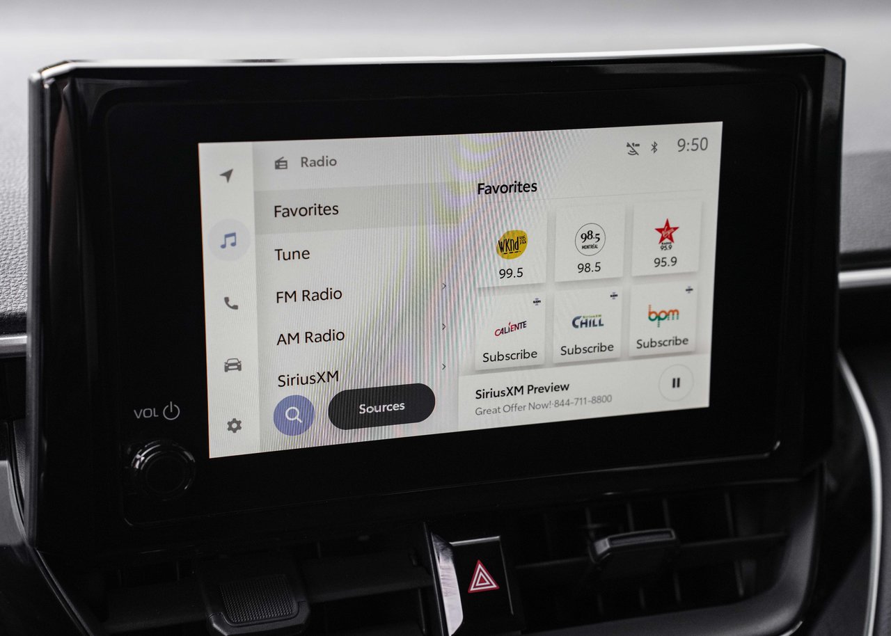 2024 Toyota Corolla Cross SE HYB AWD