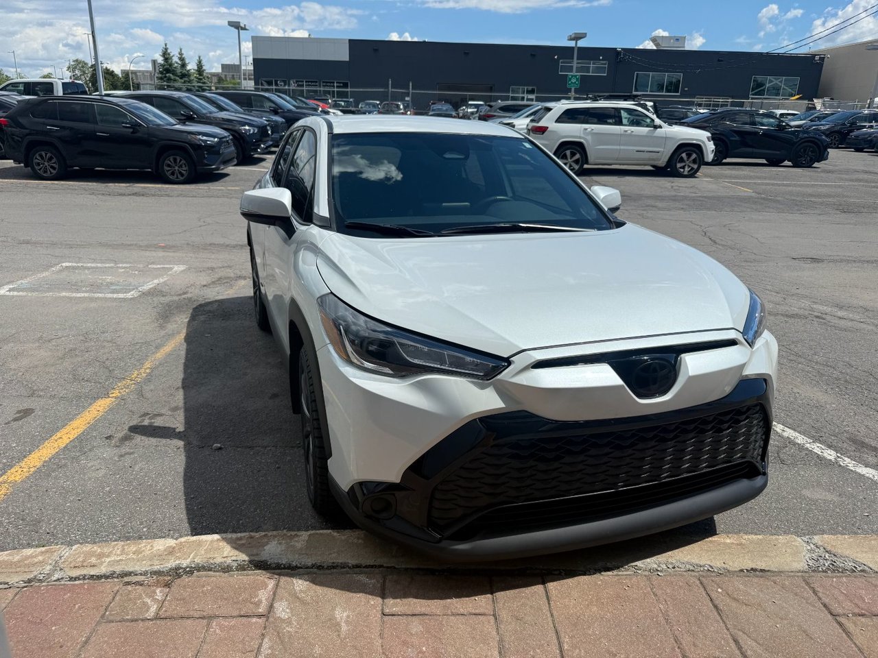 2024 Toyota Corolla Cross SE HYB AWD