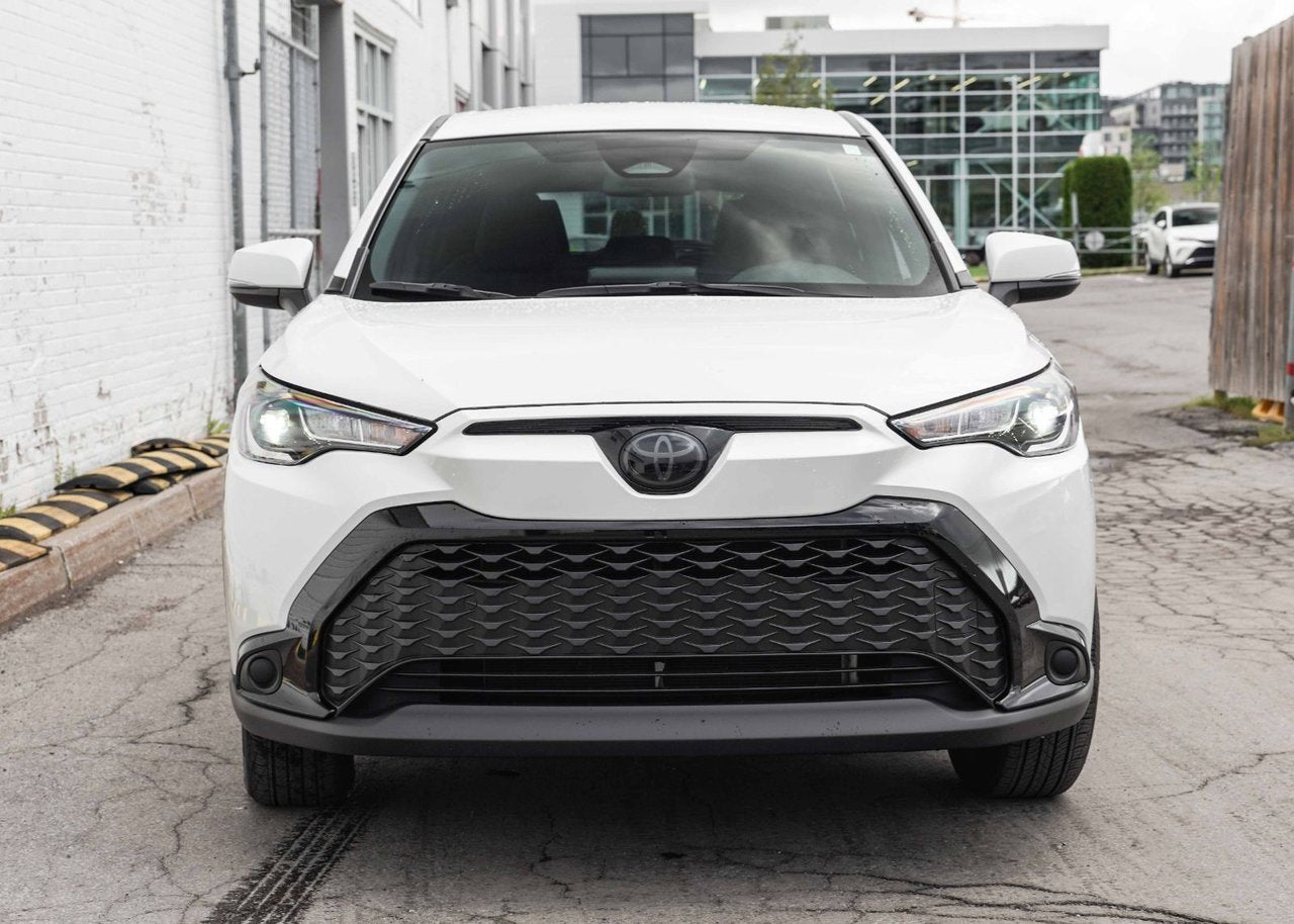 2024 Toyota Corolla Cross SE HYB AWD