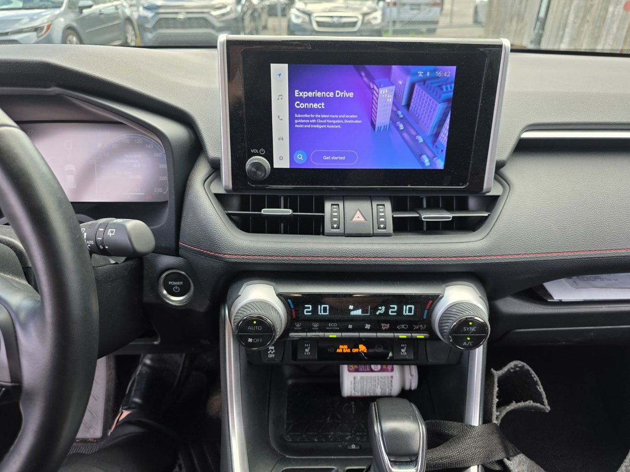 2025 Toyota RAV4 Plug-In Hybrid XSE