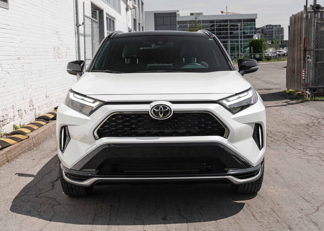 2025 Toyota RAV4 Plug-In Hybrid XSE