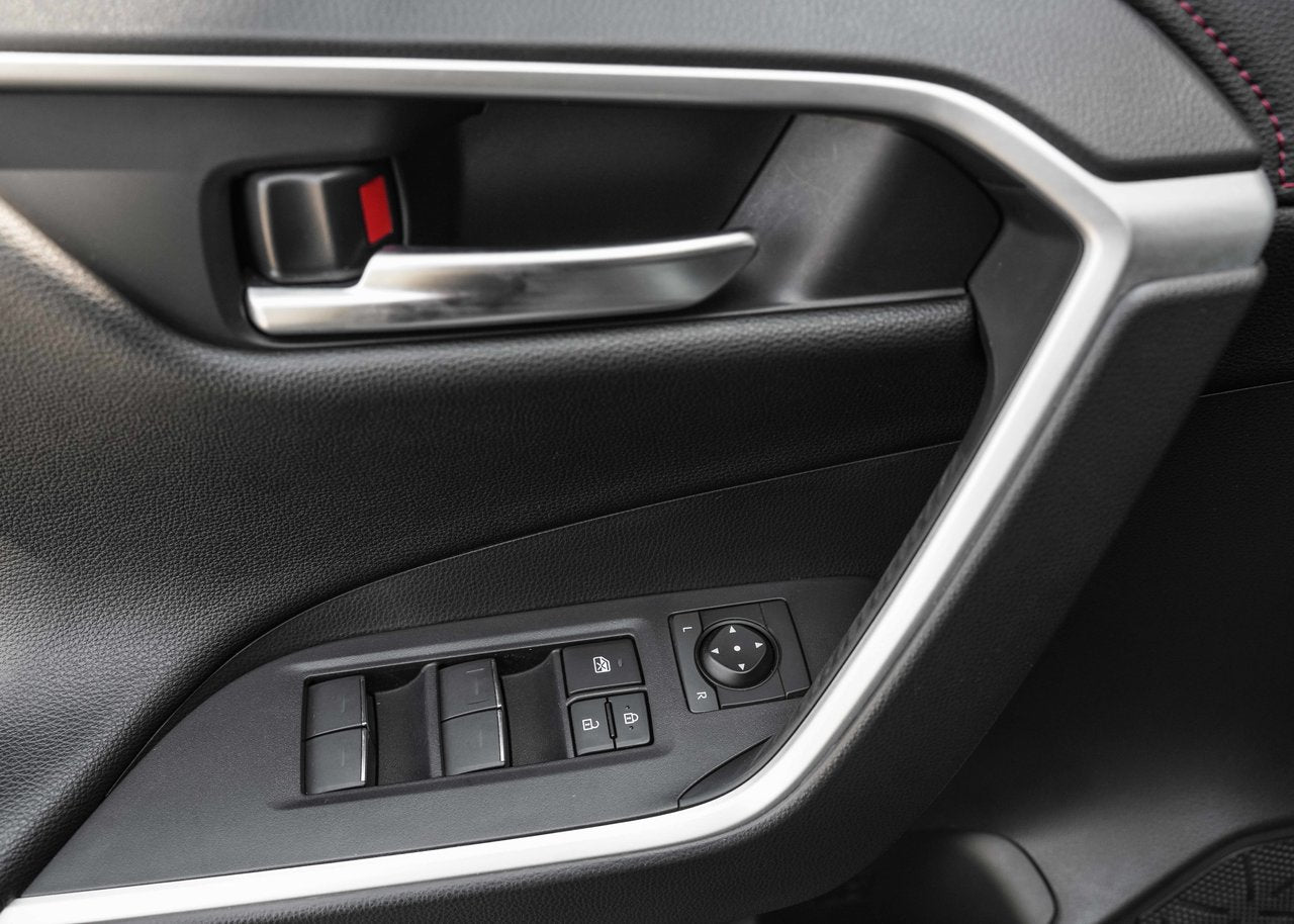 2025 Toyota RAV4 Plug-In Hybrid XSE