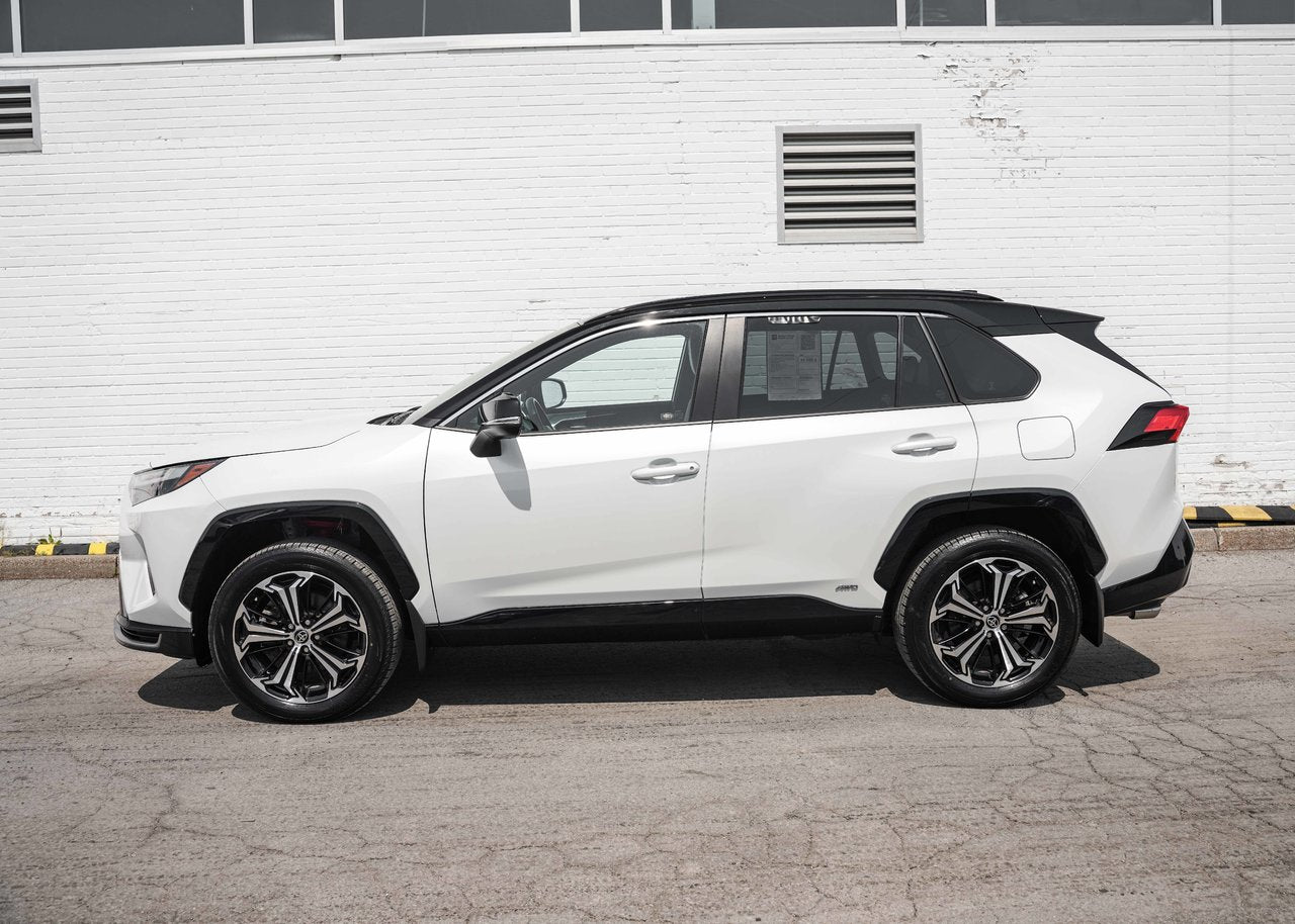 2025 Toyota RAV4 Plug-In Hybrid XSE